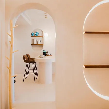 Q Coconuts Seaside *