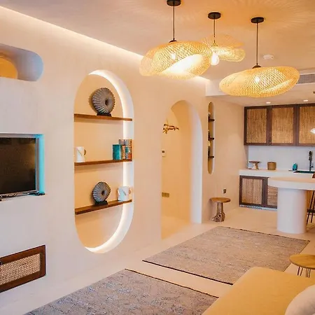 Q Coconuts Seaside * Limassol