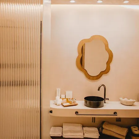 Q Coconuts Seaside * Limassol