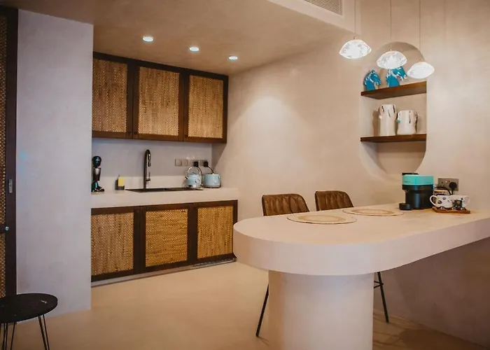 Q Coconuts Seaside Lemesos