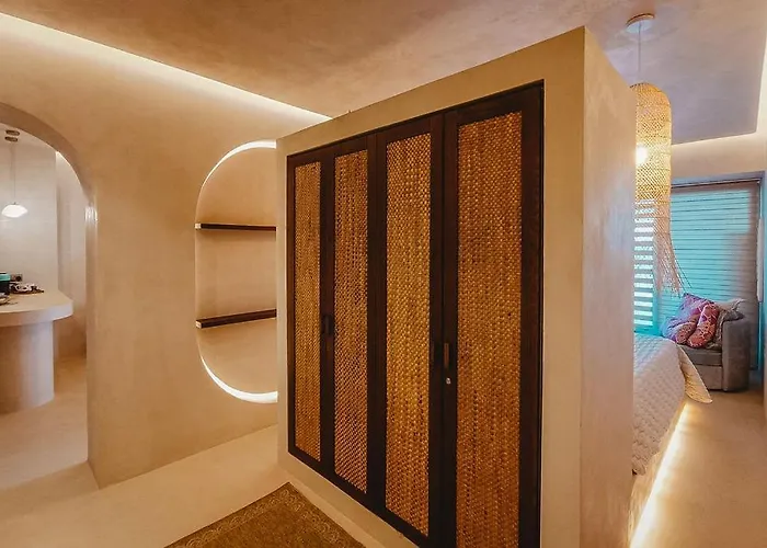 Q Coconuts Seaside * Lemesos