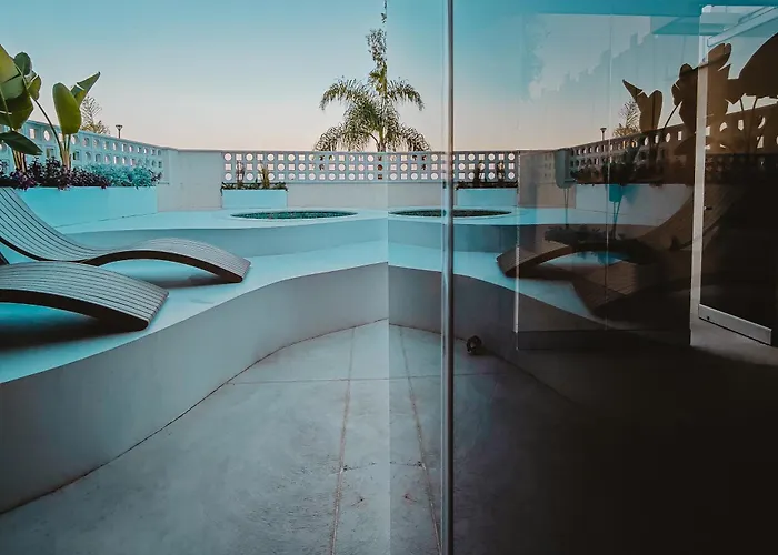 Q Coconuts Seaside דירה *